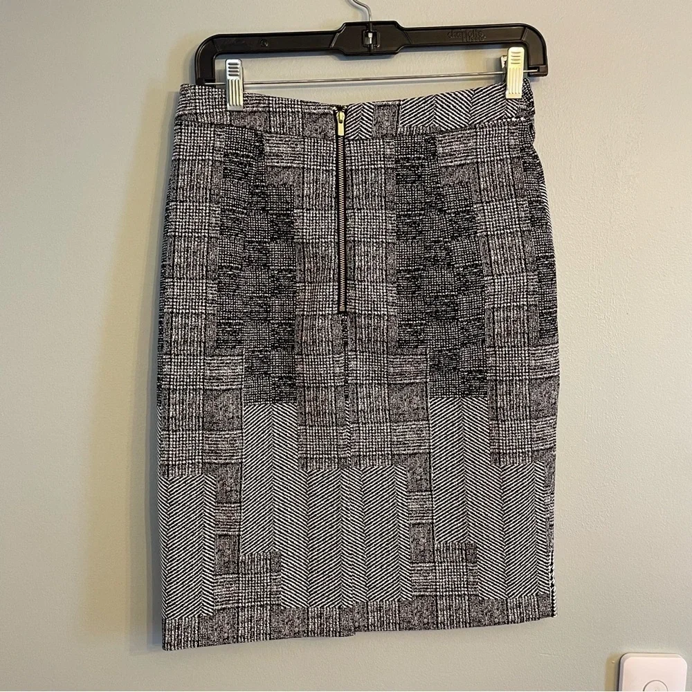 H&M Pencil Skirt 6 - Picture 2 of 7